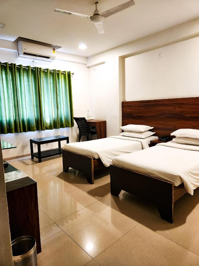 Hotel Rajwada Aurangabad Exterior foto