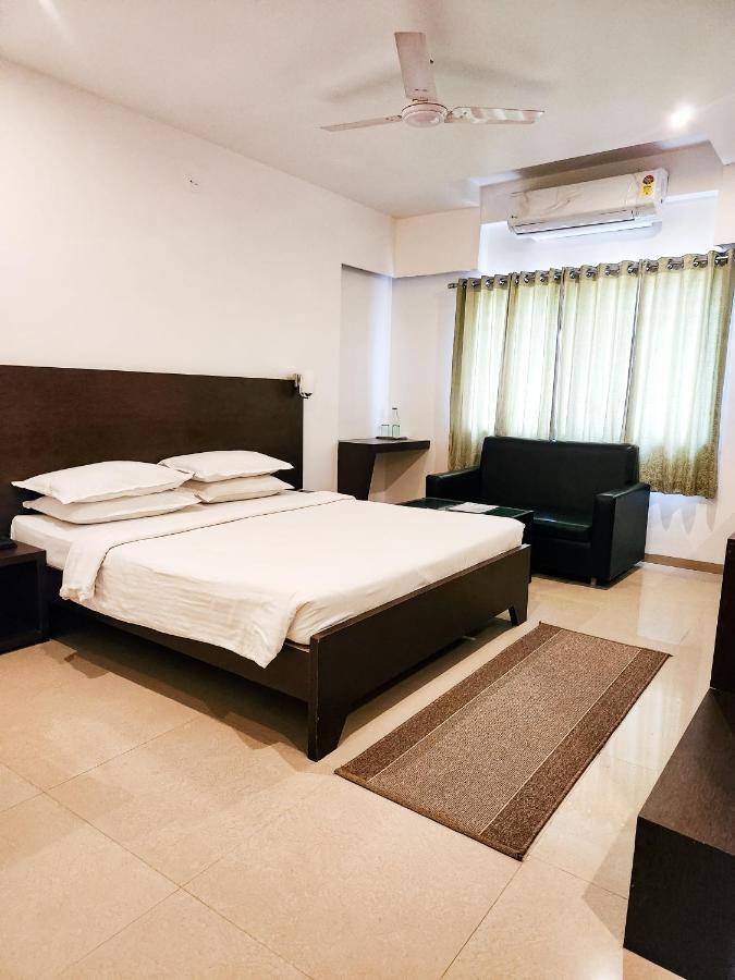 Hotel Rajwada Aurangabad Exterior foto