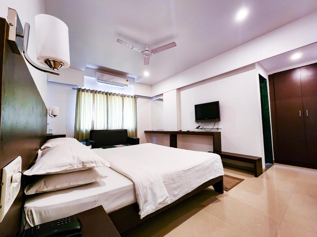 Hotel Rajwada Aurangabad Exterior foto